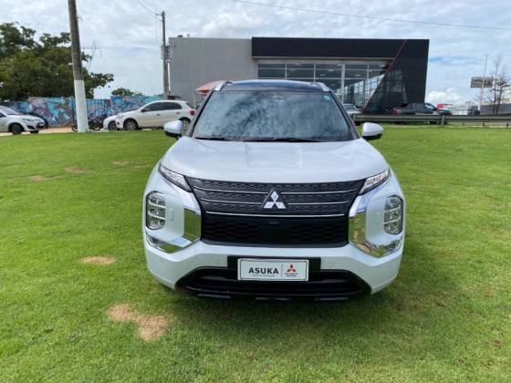 MITSUBISHI OUTLANDER 2.4 PHEV SIGNATURE S-AWC DHT